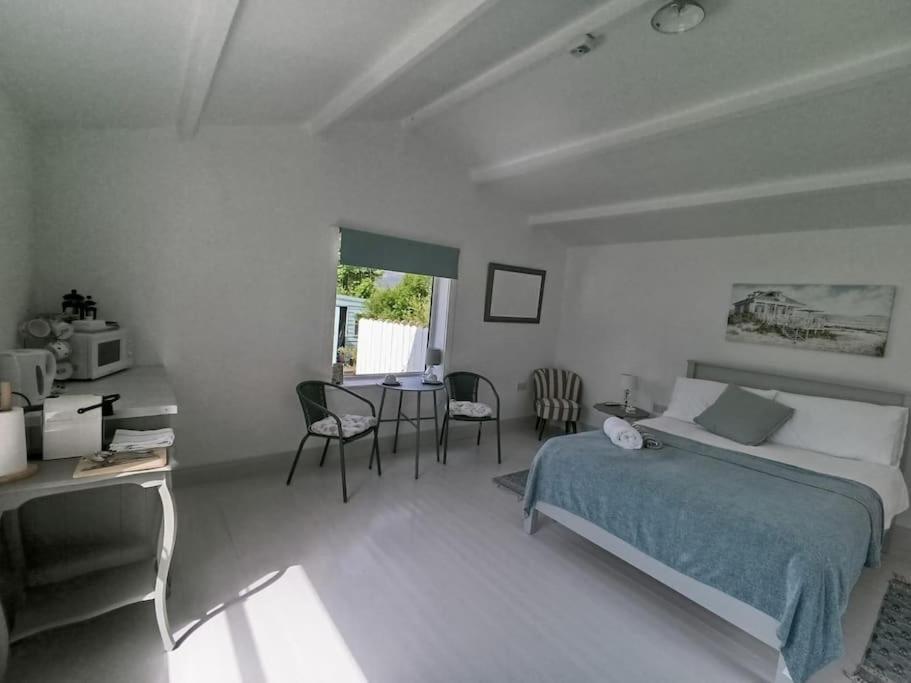 Under The Eaves Apartment Kilcar Ngoại thất bức ảnh